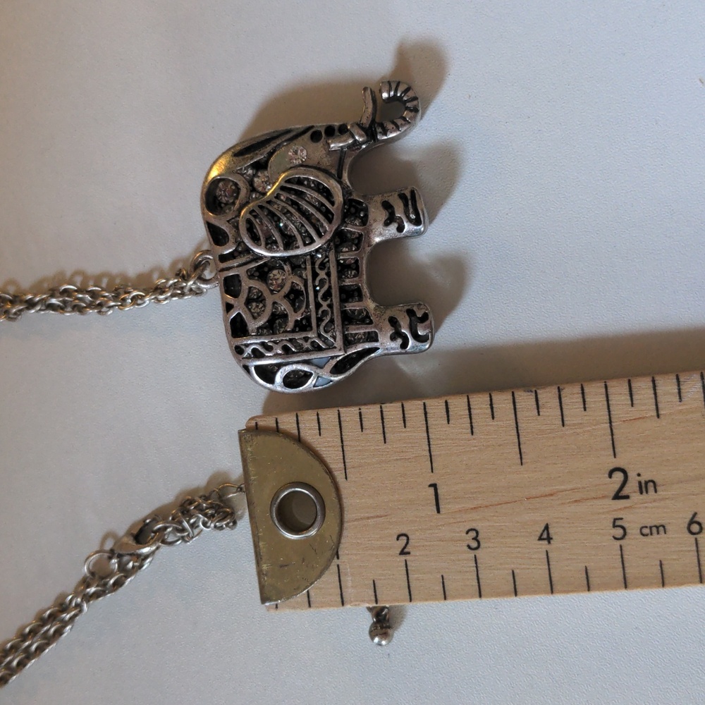 Silver Tone Elephant Necklace 30" Costume Sparkle - Picture 8 of 8